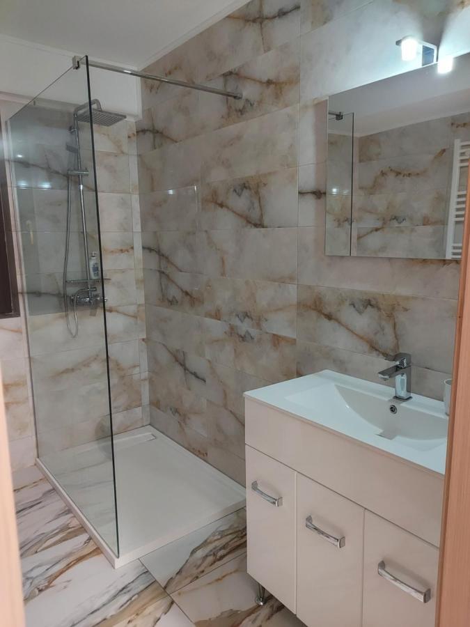 Apartament Bya Brown Valea Lupului  Zewnętrze zdjęcie